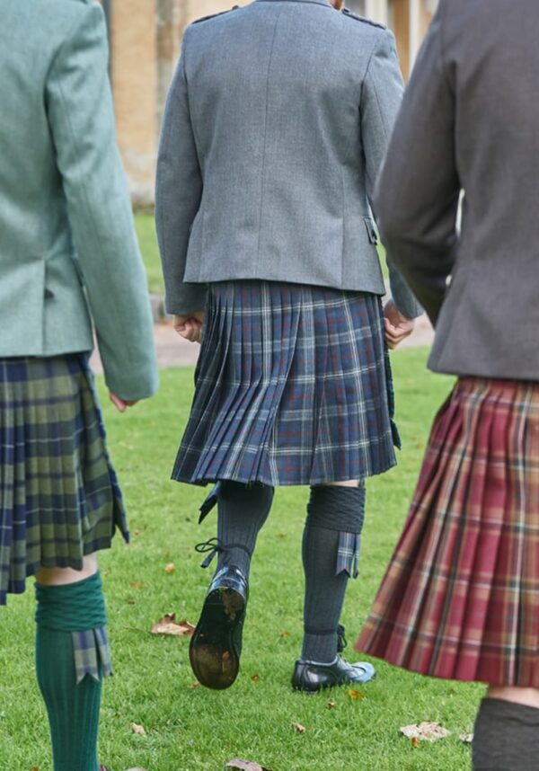 8 Yard Traditional Medium Weight Kilt - Old & Rare Tartans