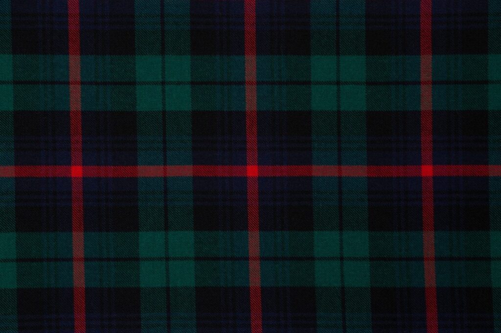 urquhart-modern-broad-red-tartan