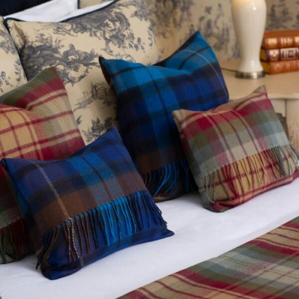 Lambswool Cushion - Auld Scotland Tartan (Small) - Image 3