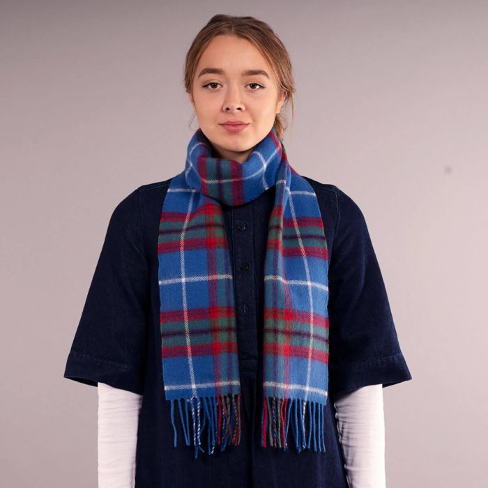 Bowhill Lambswool Tartan Scarf - Edinburgh - Image 4
