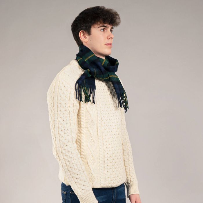 Bowhill Lambswool Tartan Scarf - Gordon Modern - Image 3