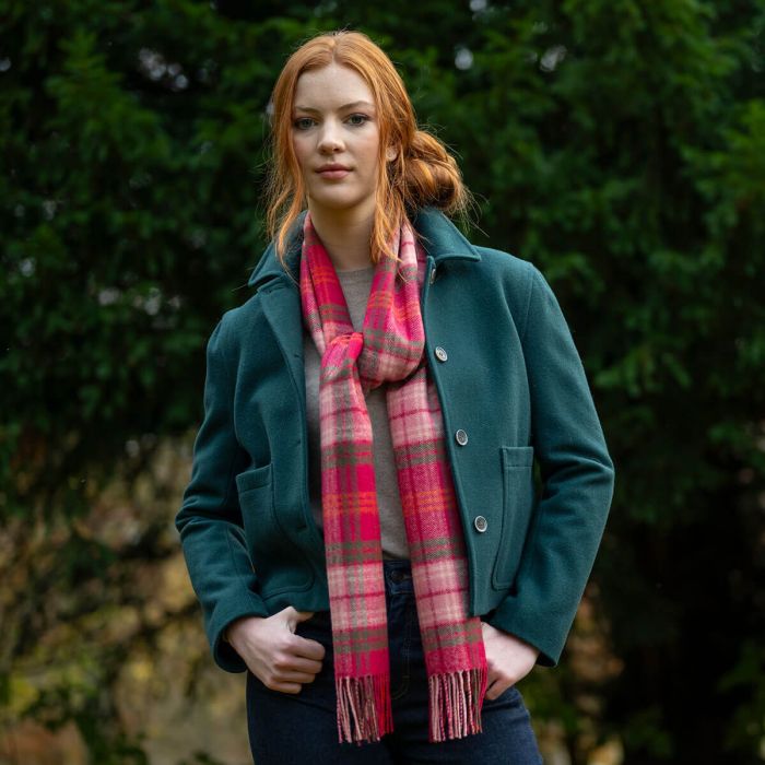Bowhill Lambswool Tartan Scarf - Lochcarron Hunting Rose - Image 2