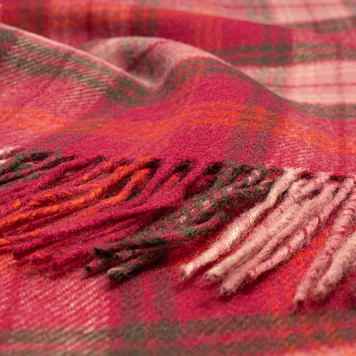 Bowhill Lambswool Tartan Scarf - Lochcarron Hunting Rose - Image 3