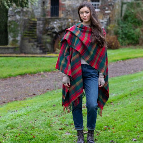 Lambswool Serape - Maple Leaf Canadian Tartan - Image 2